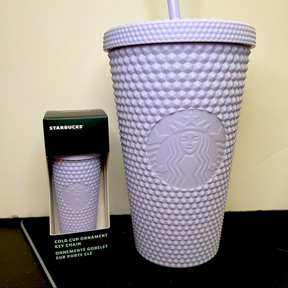 Starbucks Holiday 2021 Lilac Studded Grande Tumbler & Keychain